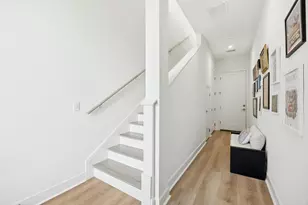 1901 S Harwood St, Dallas, TX 75215 - Photo 4