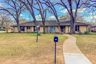 2213 Dartmouth Ln, Corsicana, TX 75110 - Photo 38