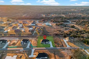 2009 Forest Bridge Dr, Azle, TX 76020 - Photo 40