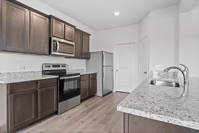 10129 Throttle Lane, Fort Worth, TX 76131 - Photo 2