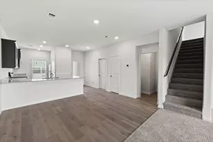 10141 Throttle Ln, Fort Worth, TX 76131 - Photo 4