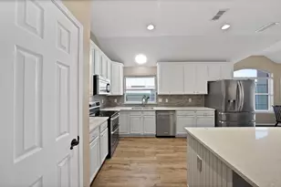 428 Rainforest Ct, Murphy, TX 75094 - Photo 10