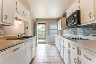 11334 Park Central Pl, Dallas, TX 75230 - Photo 14