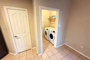 10605 Foothill Dr, Fort Worth, TX 76131 - Photo 10