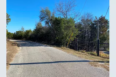 2881 Pathfinder Court, Granbury, TX 76048 - Photo 20