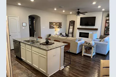 2724 Keathley Drive, Waco, TX 76655 - Photo 6