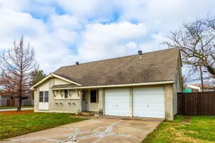 4301 Live Oak Dr, Mesquite, TX 75150 - Photo 2