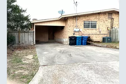 1202 W Munson Street, Denison, TX 75020 - Photo 12