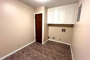 1202 W Munson St, Denison, TX 75020 - Photo 8