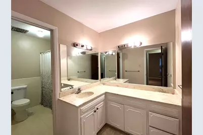 1202 W Munson Street, Denison, TX 75020 - Photo 10