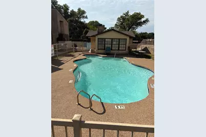 1733 Crest Grove Drive, Arlington, TX 76012 - Photo 8