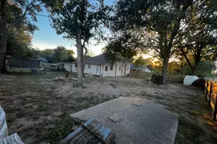 201 S Post Oak St, Winnsboro, TX 75494 - Photo 4