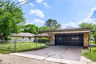 6946 Hunnicut Pl, Dallas, TX 75227 - Photo 28