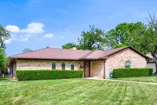 6946 Hunnicut Pl, Dallas, TX 75227 - Photo 2