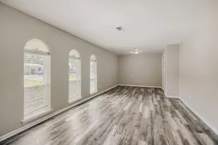 6946 Hunnicut Pl, Dallas, TX 75227 - Photo 16