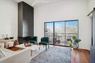 2201 Wolf St, Dallas, TX 75201 - Photo 2