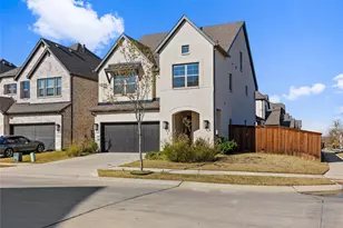 700 Red Frk Dr, Lewisville, TX 75056 - Photo 4