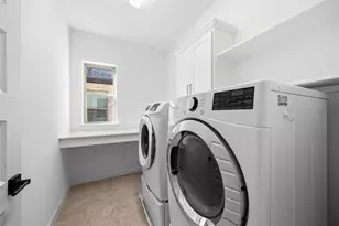 700 Red Frk Dr, Lewisville, TX 75056 - Photo 22