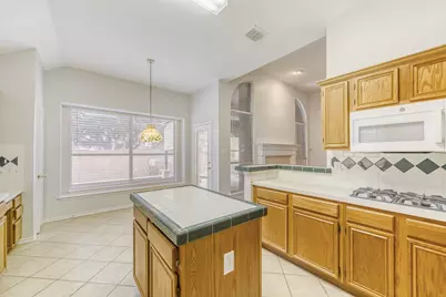 300 Shady Timbers Lane, Murphy, TX 75094 - Photo 20