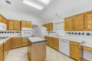 300 Shady Timbers Ln, Murphy, TX 75094 - Photo 18