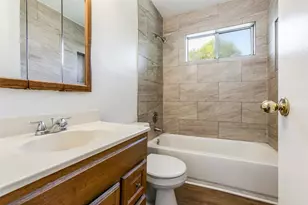 10815 Ruth Ann Dr, Dallas, TX 75228 - Photo 10