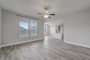 3443 April Breeze Trl, Grand Prairie, TX 76065 - Photo 4