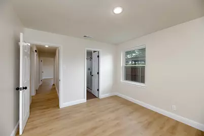 1413 Hill Street, Grapevine, TX 76051 - Photo 14