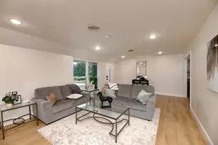 1413 Hill St, Grapevine, TX 76051 - Photo 2