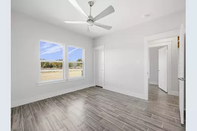 107 W Stagecoach Trail, Weatherford, TX 76085 - Photo 16