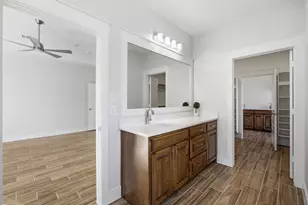 107 W Stagecoach Trl, Weatherford, TX 76085 - Photo 12