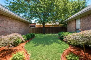 510 Dunn Ct, Grapevine, TX 76051 - Photo 16