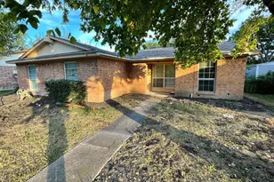 738 E Oates Rd, Garland, TX 75043 - Photo 1