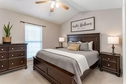 17 Abbey Road, Euless, TX 76039 - Photo 12