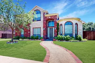 9301 Regal Oaks Dr, McKinney, TX 75072 - Photo 1