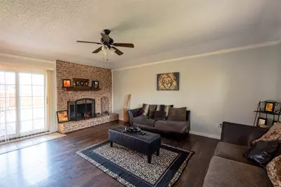 7109 Lakeshore Drive, Rowlett, TX 75089 - Photo 6