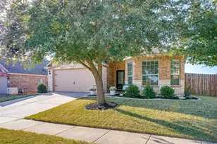 504 Bailer Dr, Crowley, TX 76036 - Photo 2