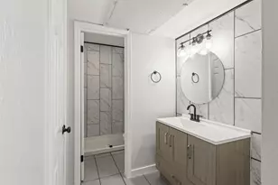 10526 Stone Canyon Rd, Dallas, TX 75230 - Photo 18