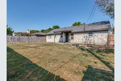 210 Myrtle Avenue, Waxahachie, TX 75165 - Photo 12