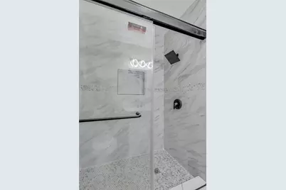 1612 Tyler Avenue, Euless, TX 76040 - Photo 22