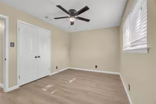 1612 Tyler Ave, Euless, TX 76040 - Photo 14