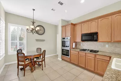 11316 Southerland Drive, Denton, TX 76207 - Photo 12