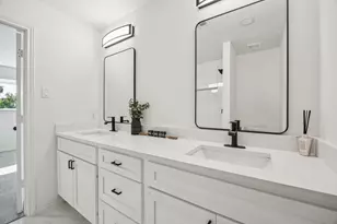 9310 Mill Hollow Dr, Dallas, TX 75243 - Photo 20