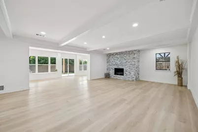 9310 Mill Hollow Drive, Dallas, TX 75243 - Photo 16