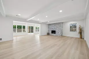 9310 Mill Hollow Dr, Dallas, TX 75243 - Photo 16