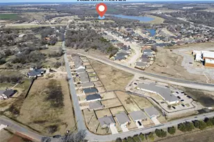 2303 Norwood St, Sherman, TX 75092 - Photo 4