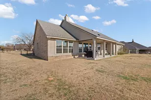 1128 Highland Rd, Springtown, TX 76082 - Photo 4