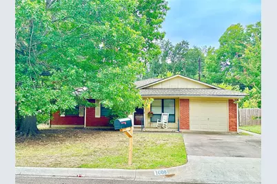 1008 Sierra Drive, Denton, TX 76209 - Photo 1