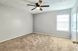 5807 Shadydell Dr, Fort Worth, TX 76135 - Photo 14