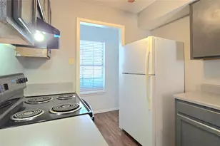 5807 Shadydell Dr, Fort Worth, TX 76135 - Photo 4