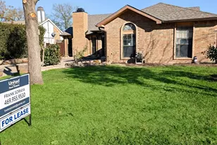 2204 Crestmeadow St, Denton, TX 76207 - Photo 10